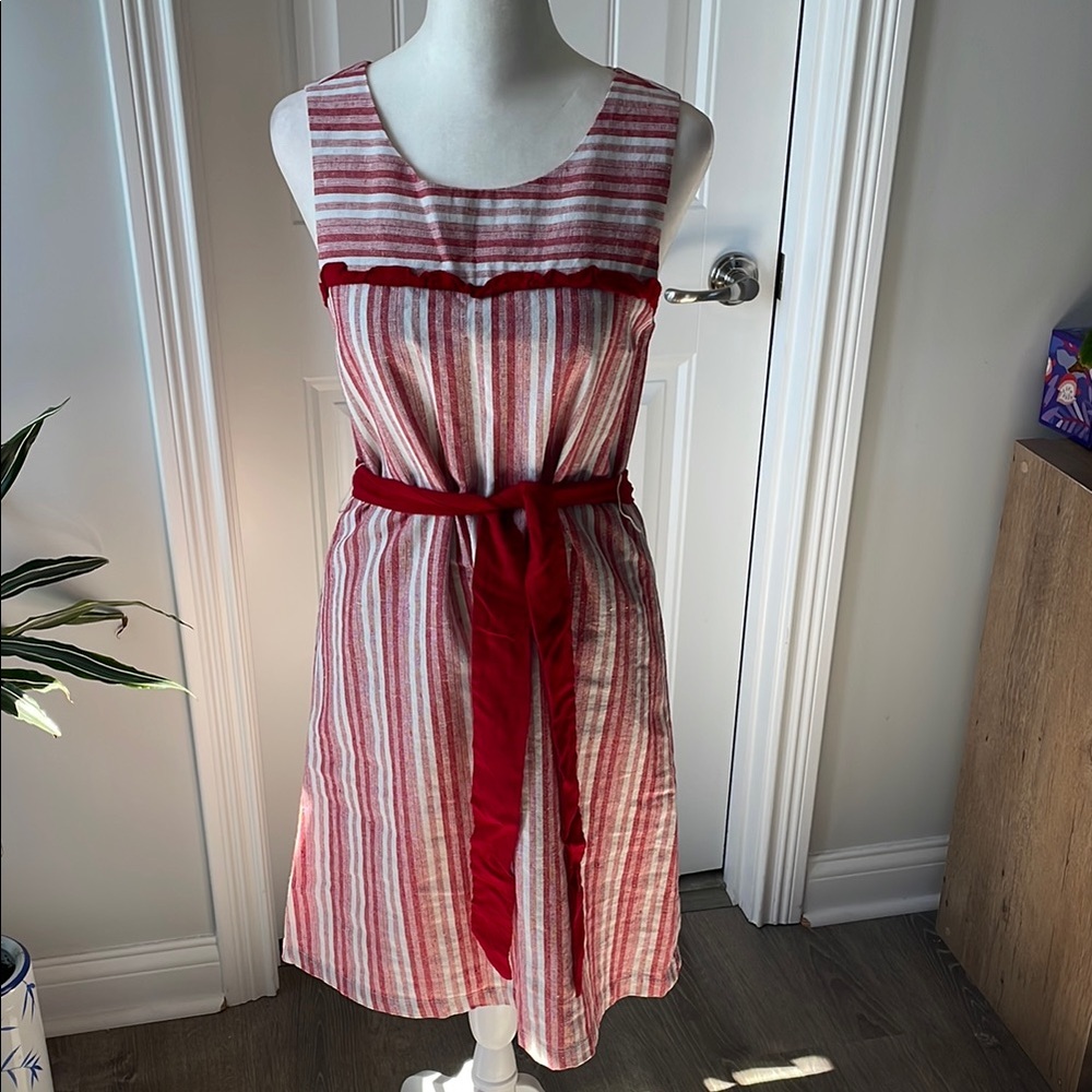 C. Luce Red and White Striped Sleeveless Dress (Small)